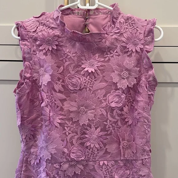 Floral Lace Appliqué dress - Picture 2 of 3